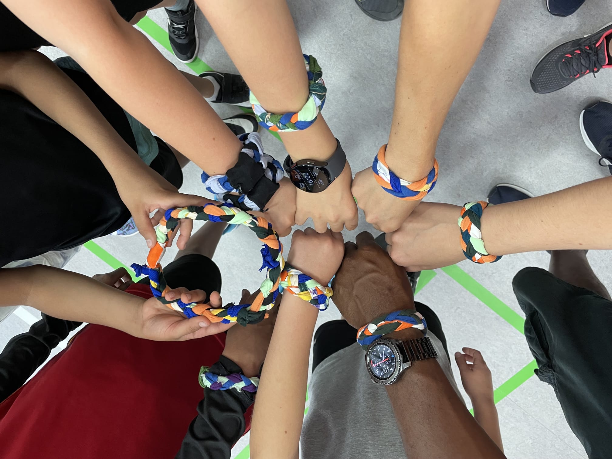 Bracelet and friendship-band workshop